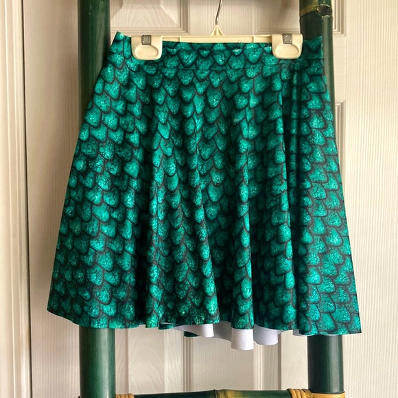 Blackmilk Game of Thrones Dragon Egg Skater Skirt - Picture 2 of 3